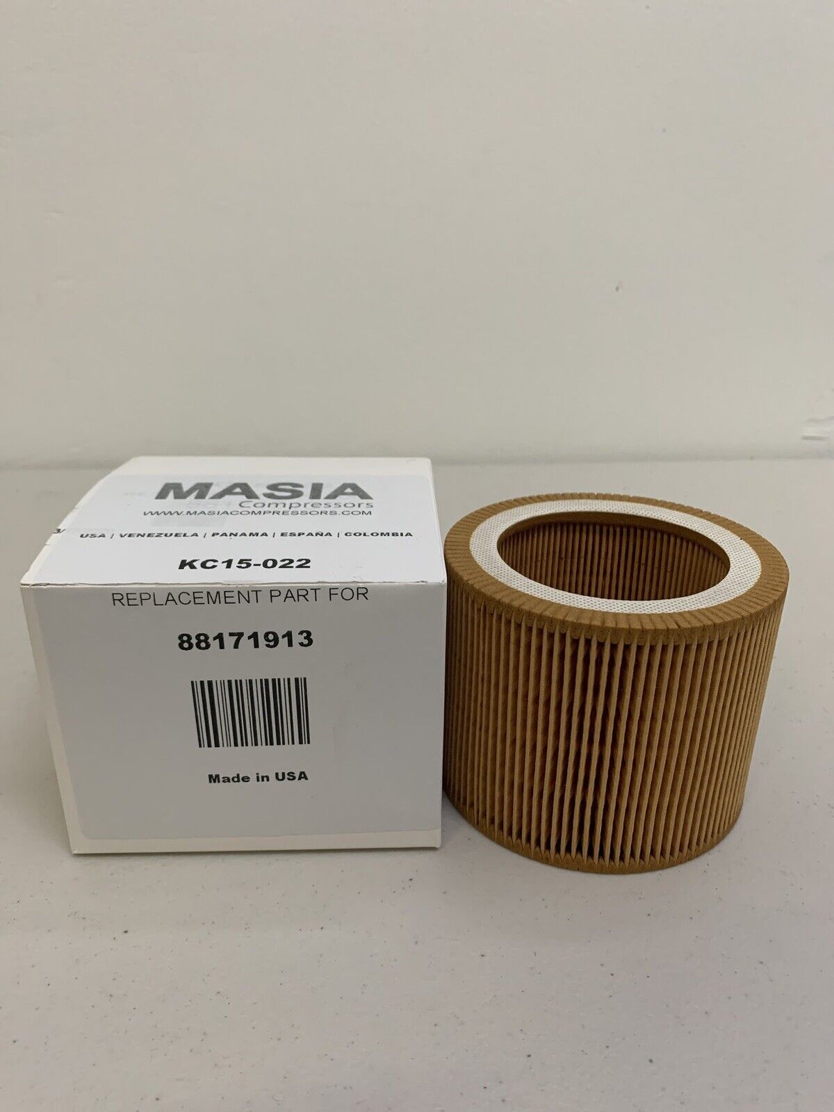 569003301 Boge Kompressoren Air Filter. Also works as: 5690033661